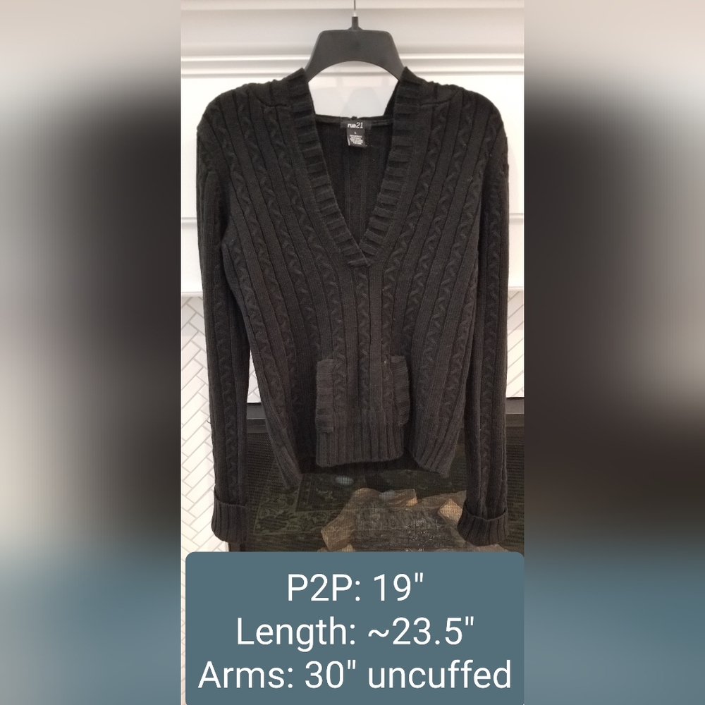 Rue 21 Hooded Cable Knit V-Neck Sweater, EUC, Junior's Size Large